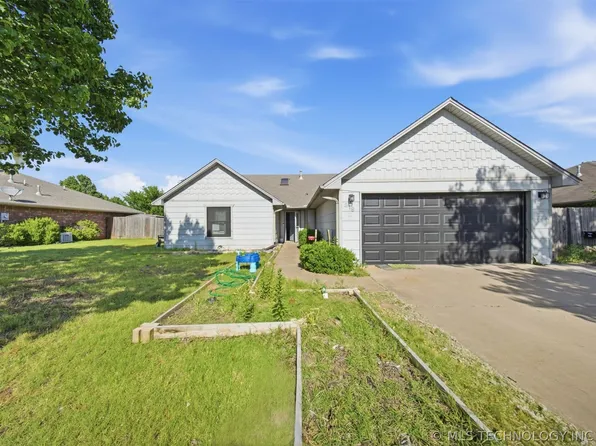 319 Mockingbird Ln, Stillwater, OK 74074