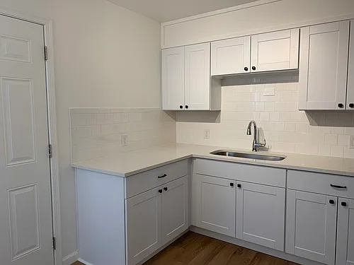 Totally Updated 2 Bedroom Gem in Ridgecrest Photo 1