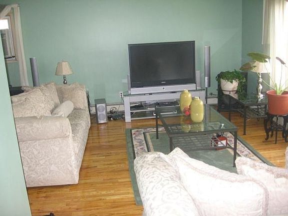 Living Rm