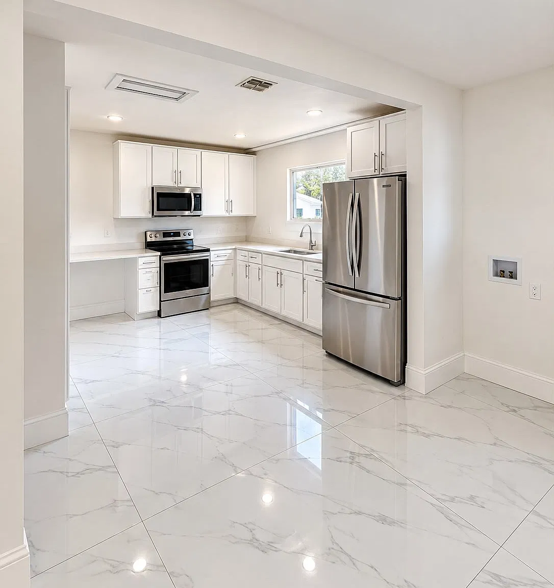 4 bed, 2.5 bath, 1550 sqft, $2,150 — Photo 4