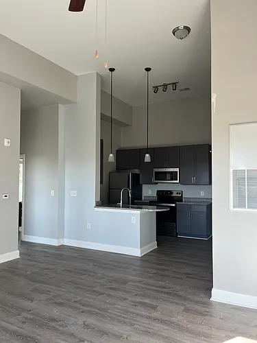 22 Wedgefield Dr #201 Photo 1