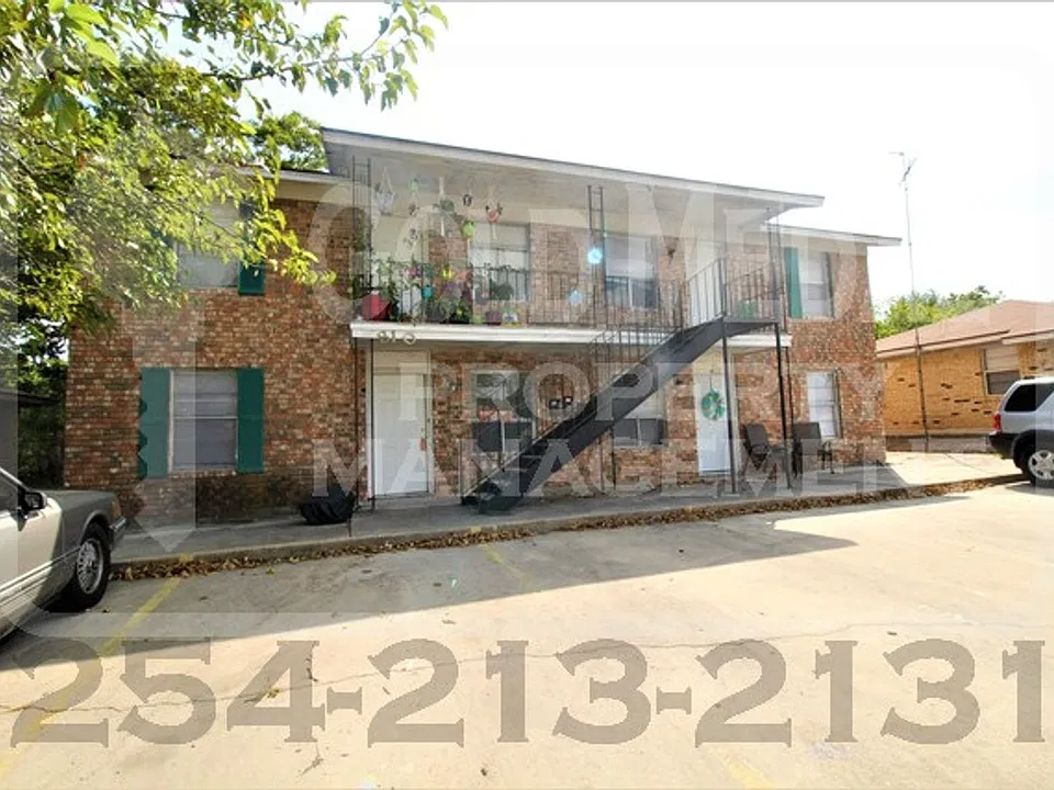 810 Pecan Cir