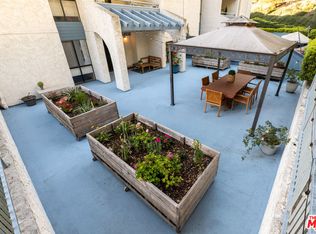 4260 Via Arbolada Unit 116, Los Angeles, CA 90042