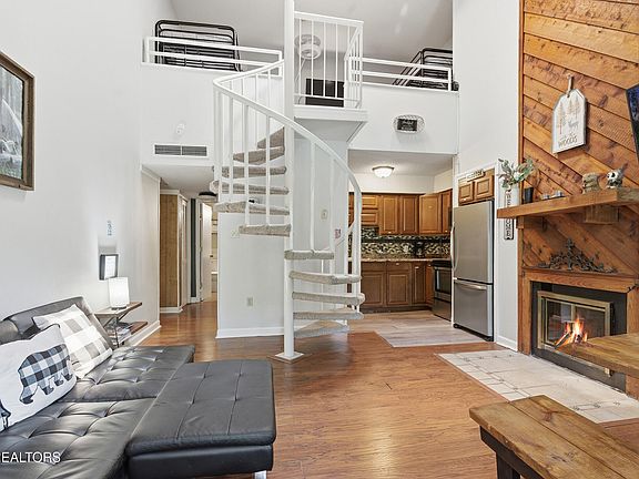 4th image of 1260 Ski View Dr Unit 3305
