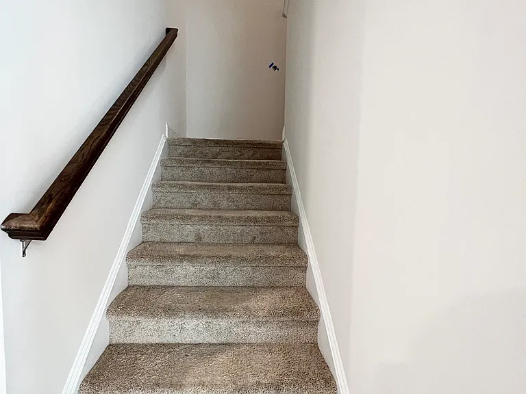 1604 Pendula Ln — Photo 18