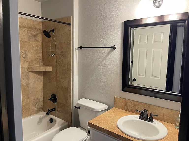 2512 Anemonie Dr — Photo 6