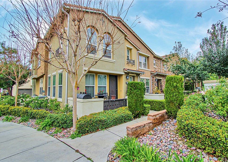 1st image of 15723 Parkhouse Dr Unit 92