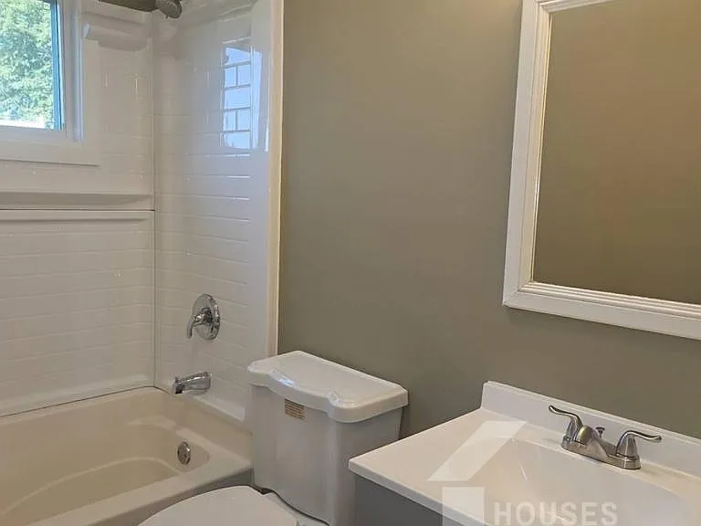4 Fargo Cir — Photo 14