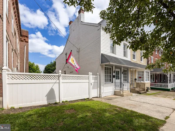 133 Main St, Phoenixville, PA 19460