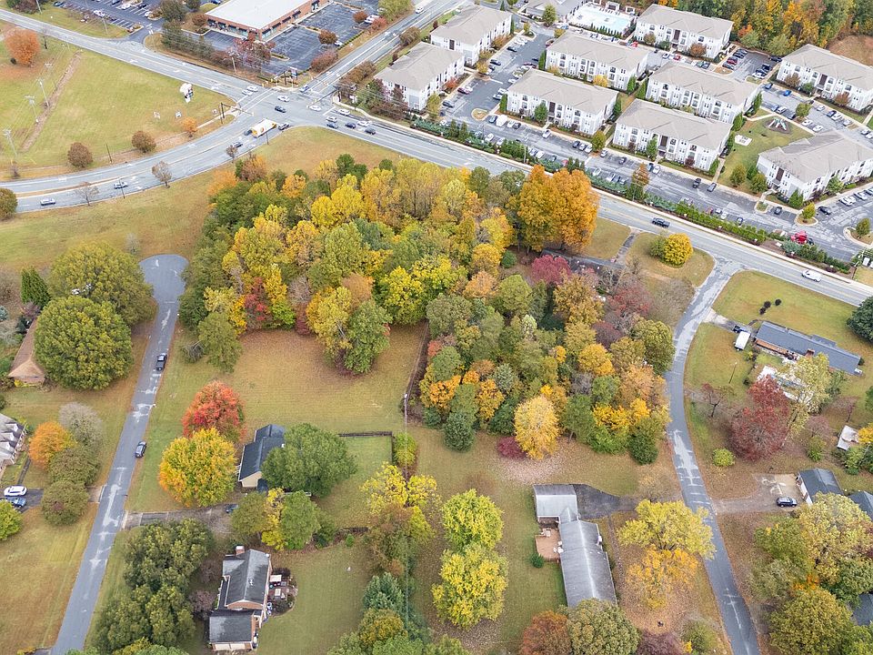 1st image of 0 Garden Rd Lot 20