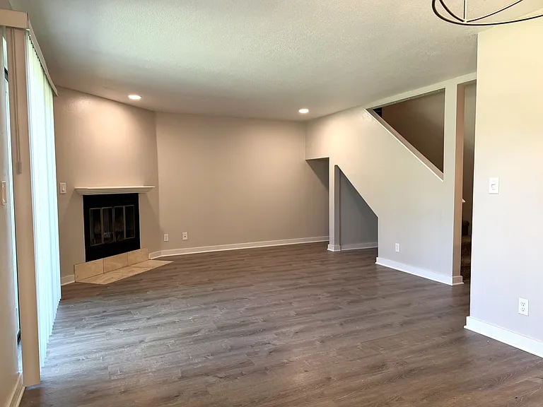 3585 S Gekeler Ln #121 — Photo 15