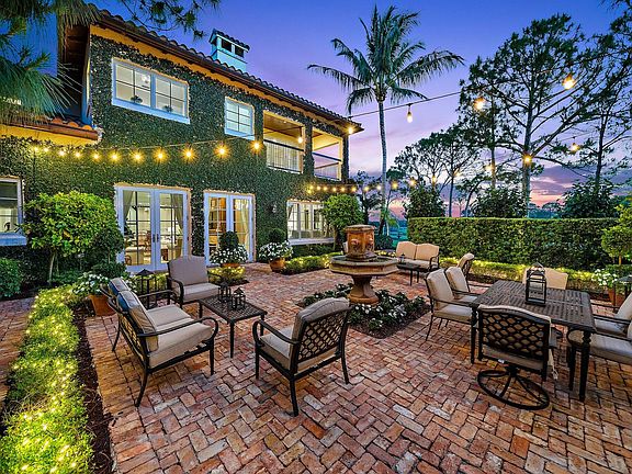 4th image of 612 White Pelican Way