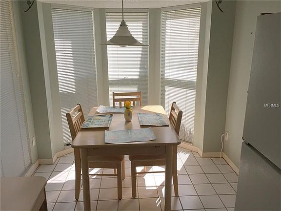 5th image of 811 Waterside Dr #105-65