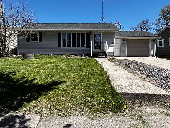 2nd image of 1069 15th St