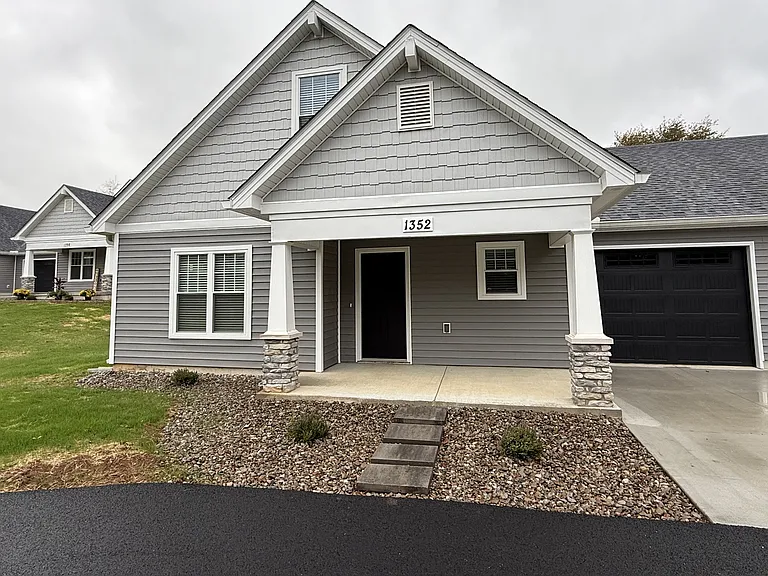 1352 Old Elizabethtown Rd — Photo 20