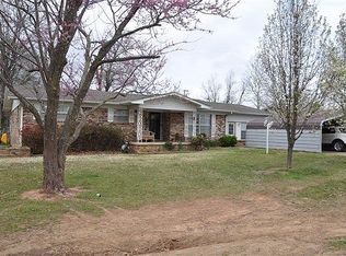 106 Craigway St, Poteau, OK 74953