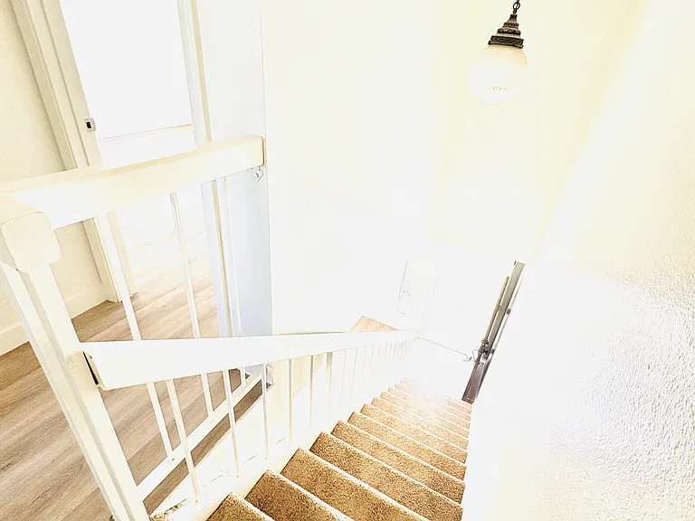 1013 W Linden St #16 — Photo 24
