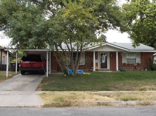 5139 Village Grn, San Antonio, TX 78218