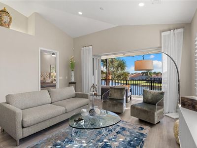 6438 Legacy CIR #304, Naples, FL, 34113