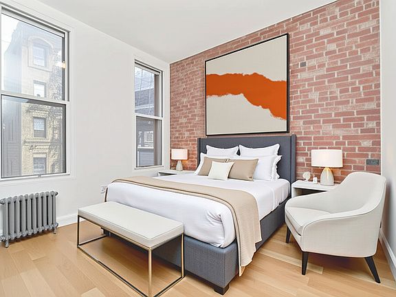 5th image of 42 Market St #5C