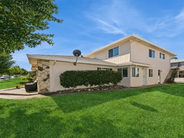 3683 Park Dr APT 2, Auburn, CA 95602