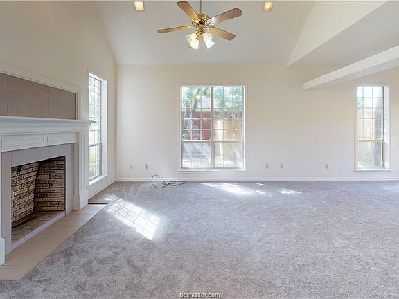 5th image of 2806 Rayado Ct N