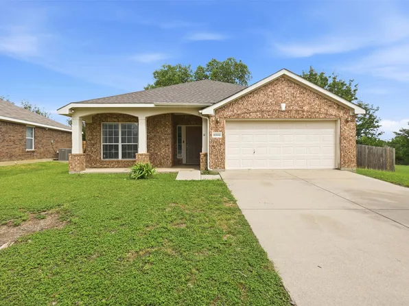 8900 Arcadia Park Dr, Fort Worth, TX 76244