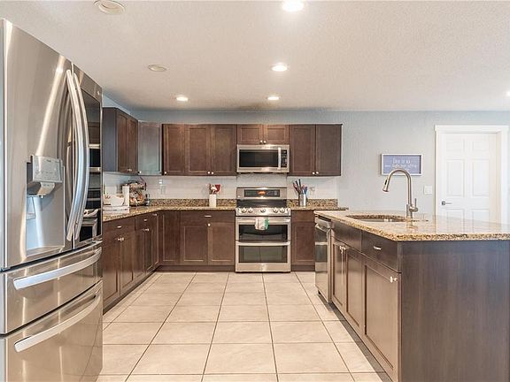 4th image of 12705 PARK BOULEVARD