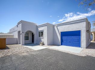 1677 Skyview Cir NE, Rio Rancho, NM 87144