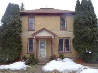 114 7th St NW, Little Falls, MN 56345