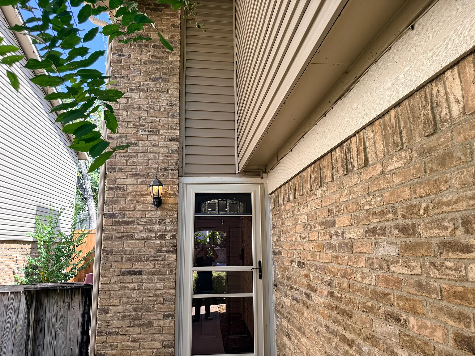 3 bed, 2.5 bath, 1581 sqft, $2,450 — Photo 3