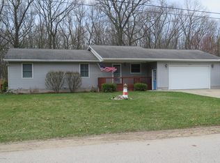 235 Vashti Ln, Muskegon, MI 49442