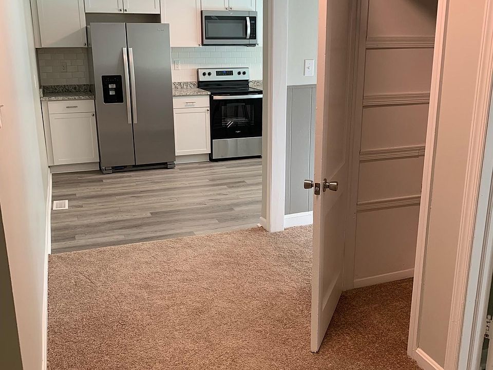 Hallway and linen closet