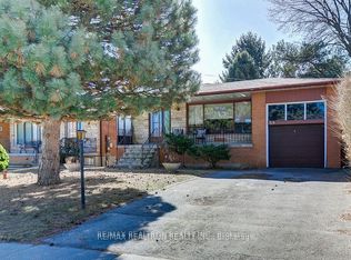 59 Dunelm St, Toronto, ON M1J 3G3