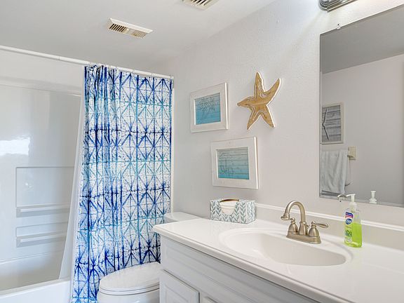 4th image of 18400 Gulf Blvd APT 1110