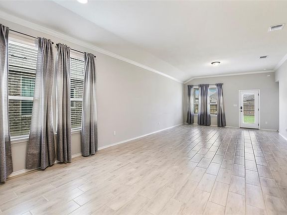 4th image of 107 Barley Fork Ln