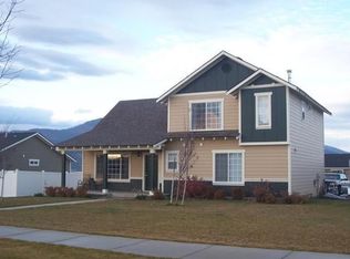 6893 W Majestic Ave, Rathdrum, ID 83858