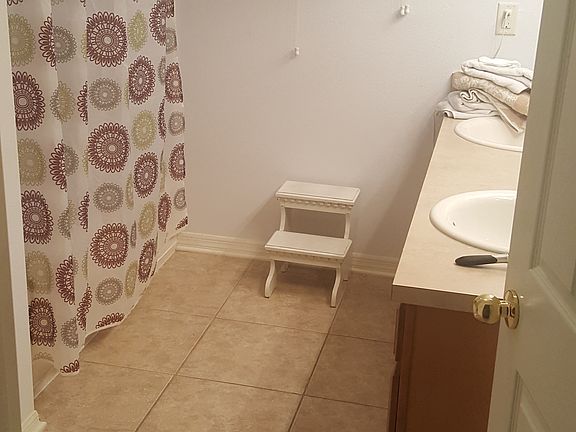 2nd image of 4338 Highcroft Dr