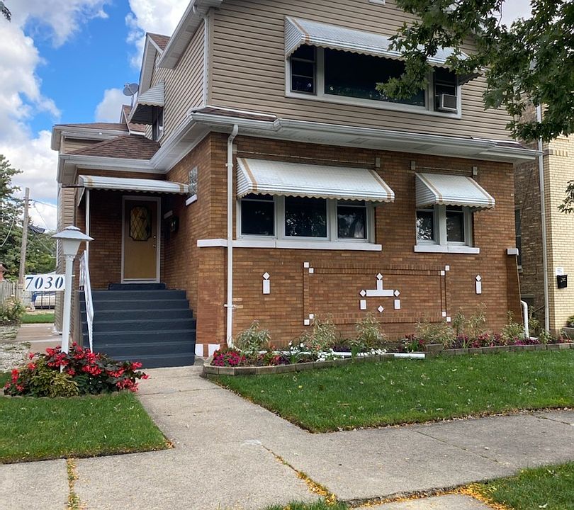 1st image of 7030 W Wrightwood Ave #1