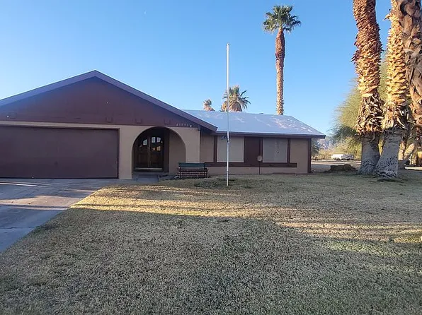 43591 Tamarisk Dr, Desert Center, CA 92239