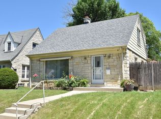 3840 N 54th Blvd, Milwaukee, WI 53216