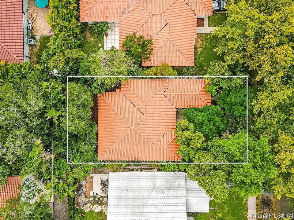 1st image of 1424 Ortega Ave