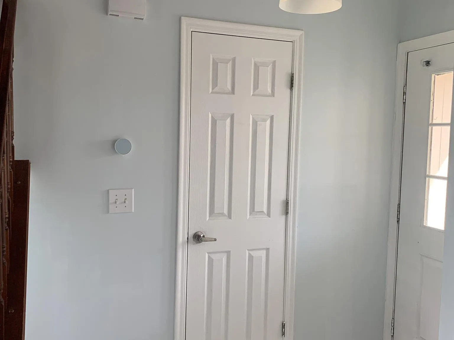4168 Eastvillage Dr — Photo 2