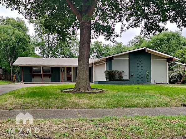 925 Warren Way