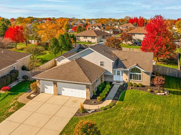 2677 Tanaga Basin, New Lenox, IL 60451