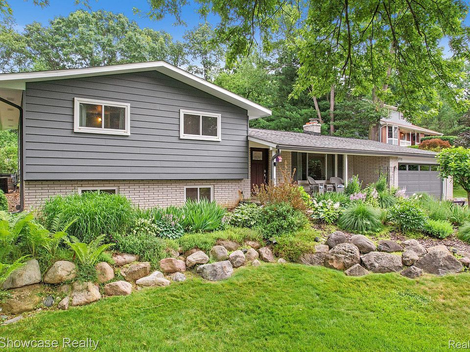 1st image of 1711 Milford Hts