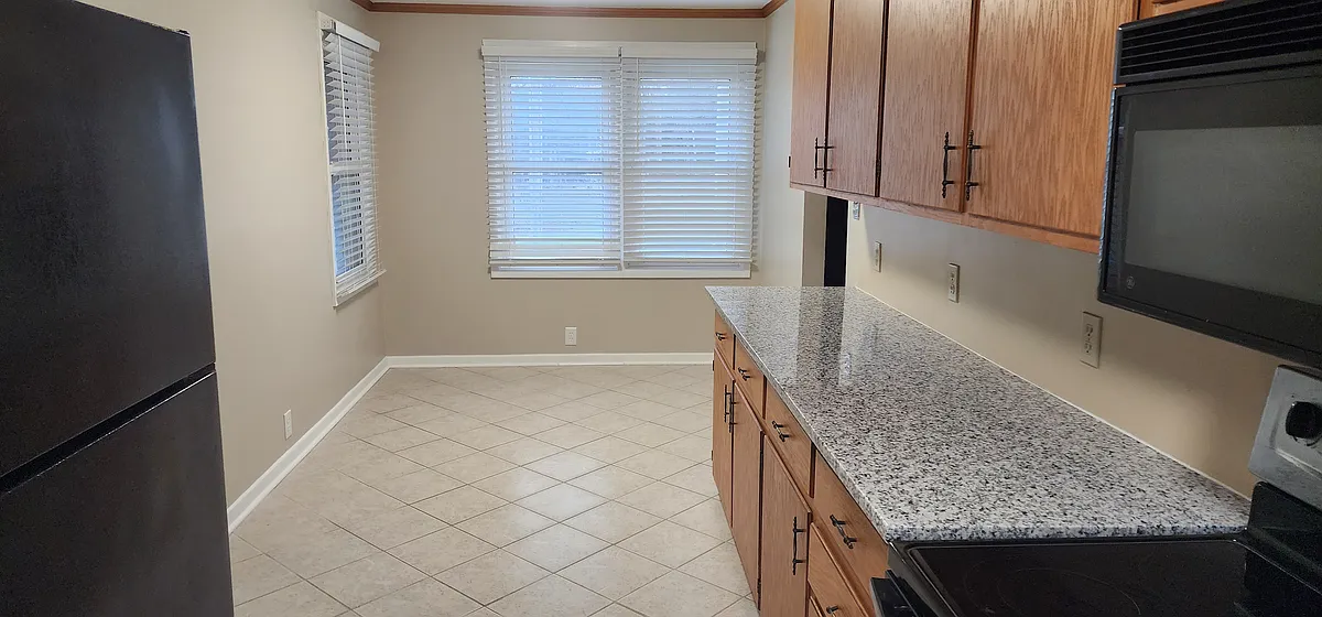 Building Photo - 111 Brookwood Cir