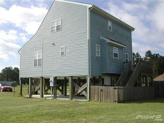 217 LAKESIDE DR 006