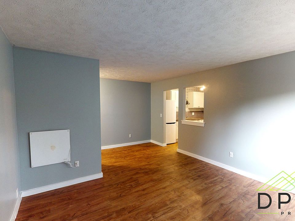 to 326 E Hillsdale Lansing, MI 48933 Apartments Lansing, MI