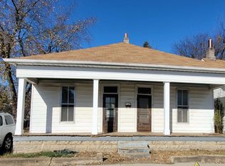 315 W 8th St, Mount Vernon, IN